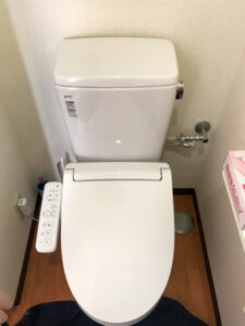 トイレ施工事例–尼崎市-INAX-CW-KB31
